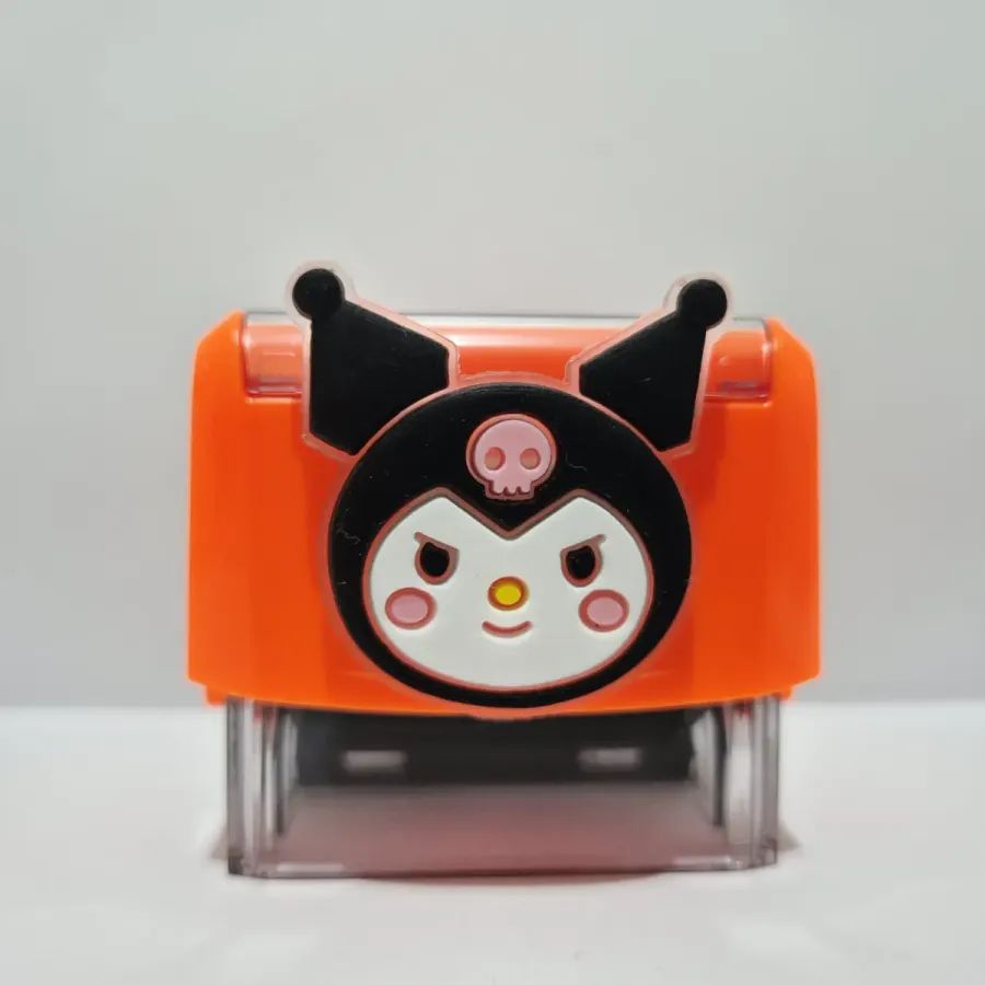Carimbo Autoentintado Kuromi – Atitude e Charme